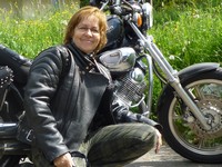 Elsbeth à moto